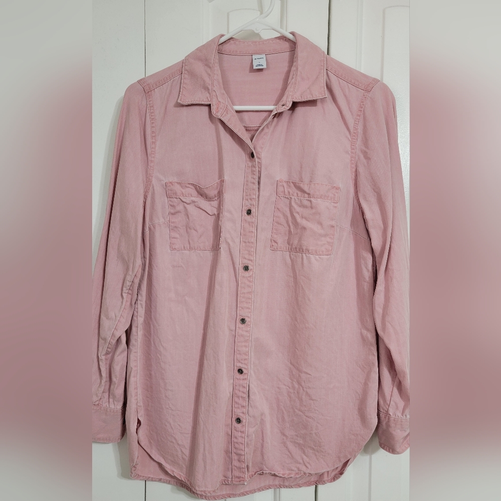 Old Navy long sleeve shirt